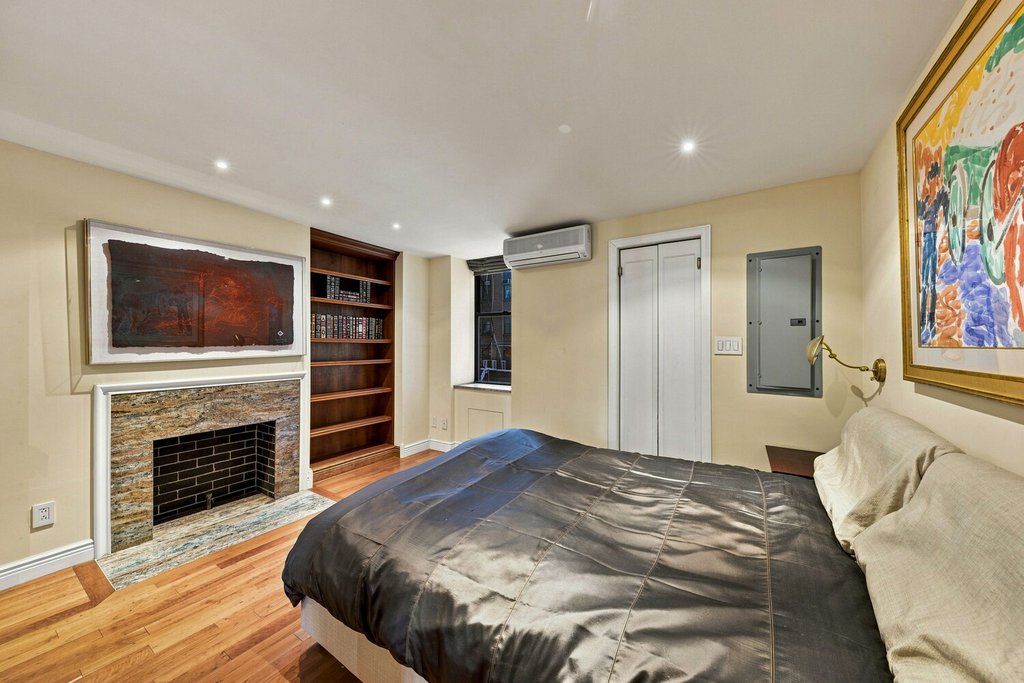 32 West 40th Street, Unit 10E photo 4