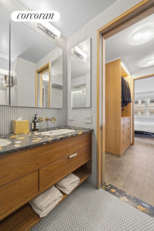3 Sheridan Square, Unit 7H photo 7