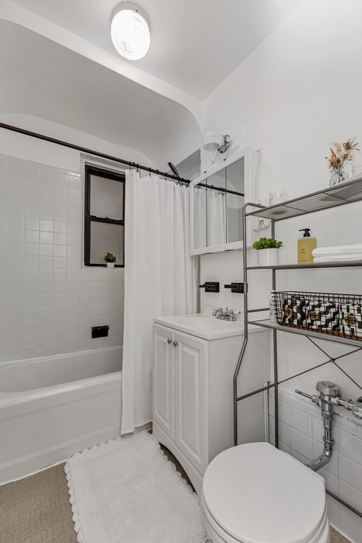83-80 118th Street, Unit 2M photo 6