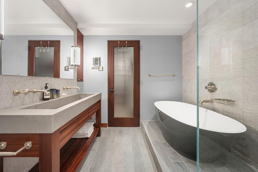 202 Spring Street, Unit 3 photo 6