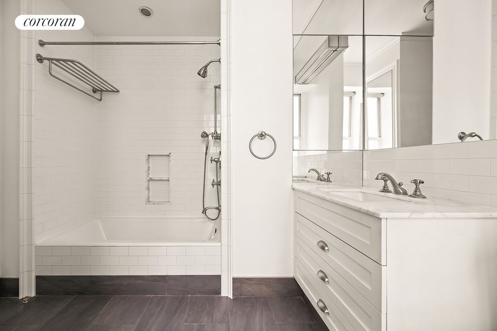 255 Eastern Parkway, Unit A6 photo 10