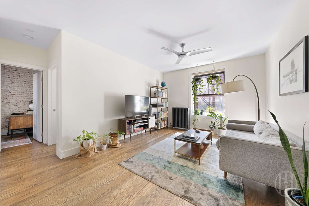 41 Clarkson Avenue, Unit 2F photo 4