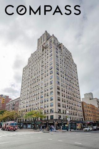 300 West 23rd Street, Unit 8D photo 6