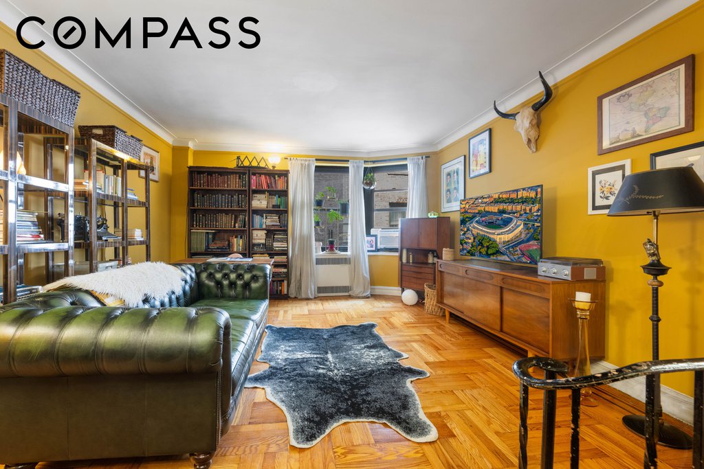 860 Grand Concourse, Unit 4O photo 2