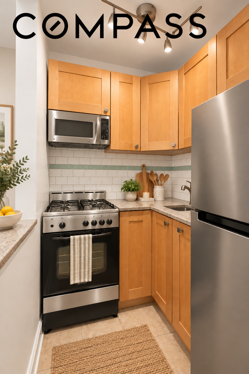 430 East 77th Street, Unit 4C photo 4