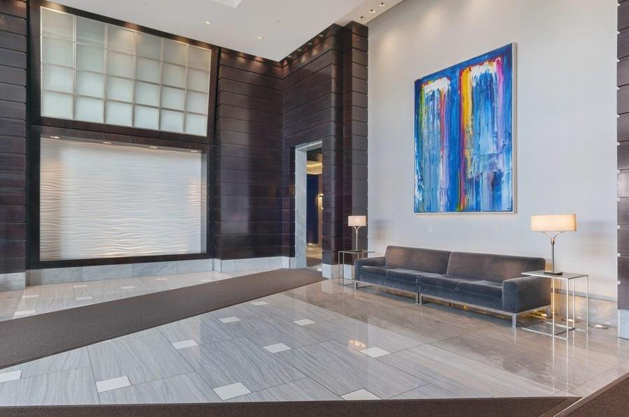 100 Riverside Boulevard, Unit 5E photo 10