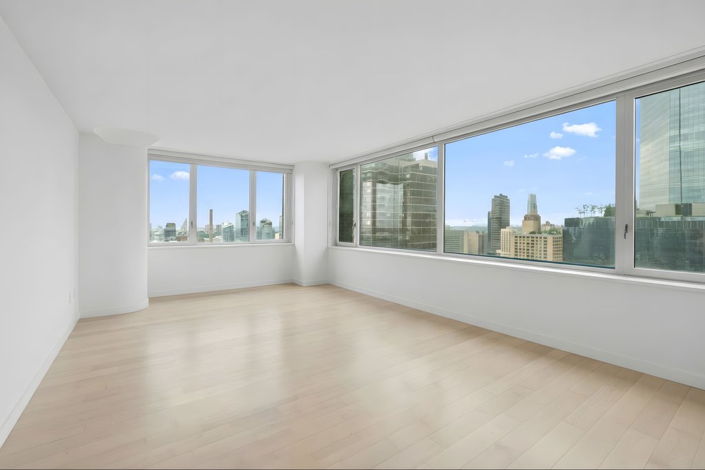 322 West 57th Street, Unit 45H photo 3