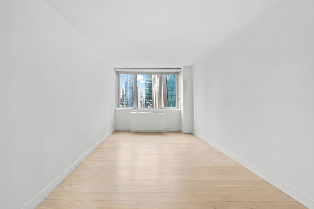 322 West 57th Street, Unit 45H photo 14