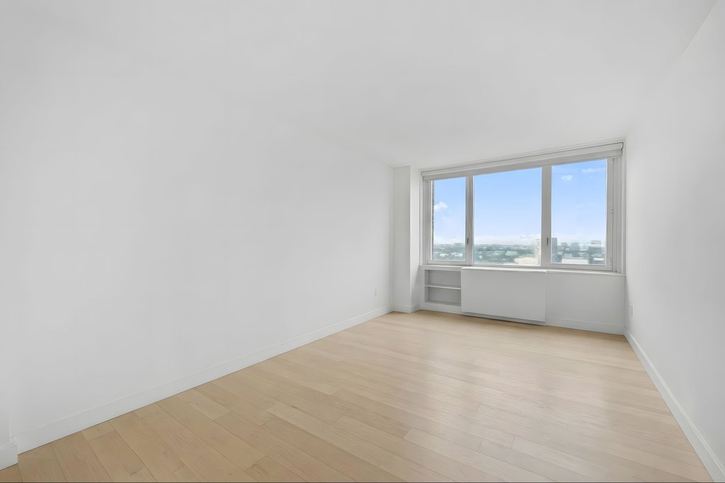 322 West 57th Street, Unit 45H photo 16