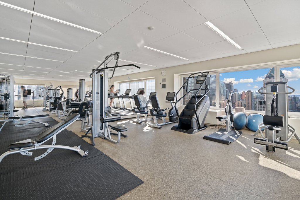 322 West 57th Street, Unit 45H photo 21