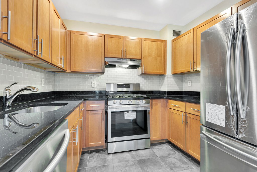 41-02 Queens Boulevard, Unit 5F