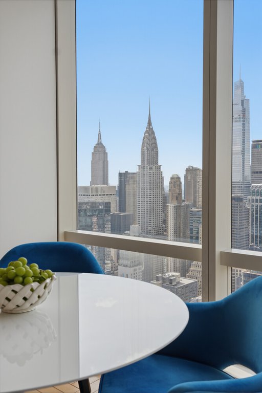 845 United Nations Plaza, Unit 61D photo 9