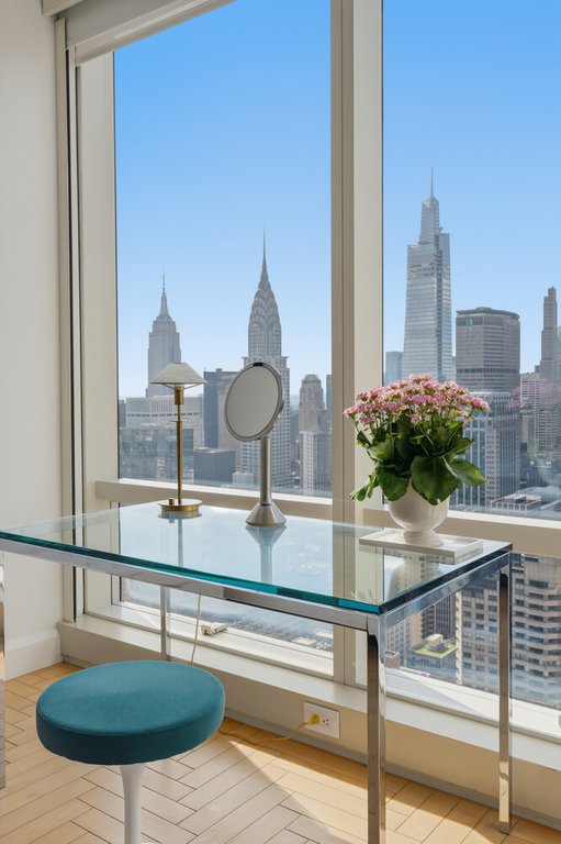 845 United Nations Plaza, Unit 61D photo 26