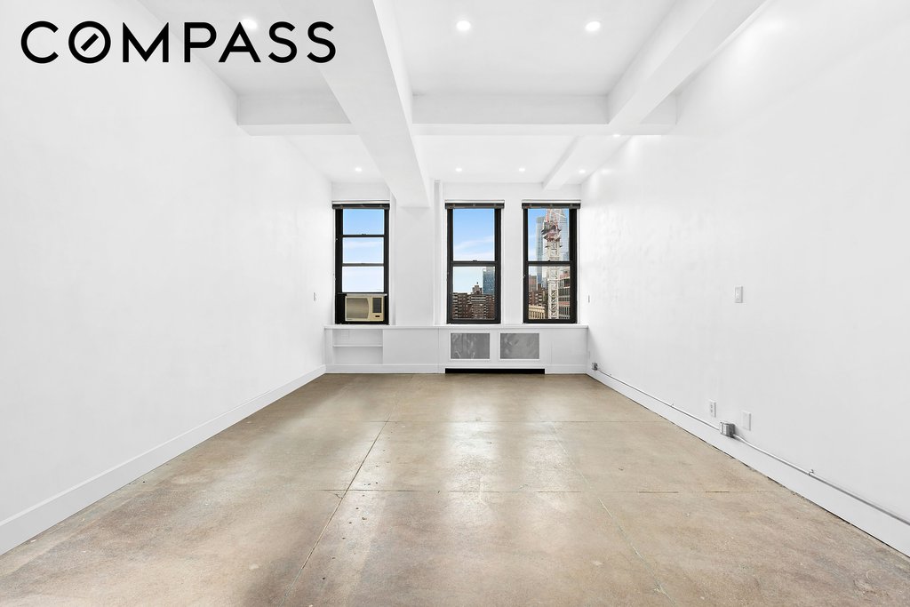315 Seventh Avenue, Unit 16C photo 2