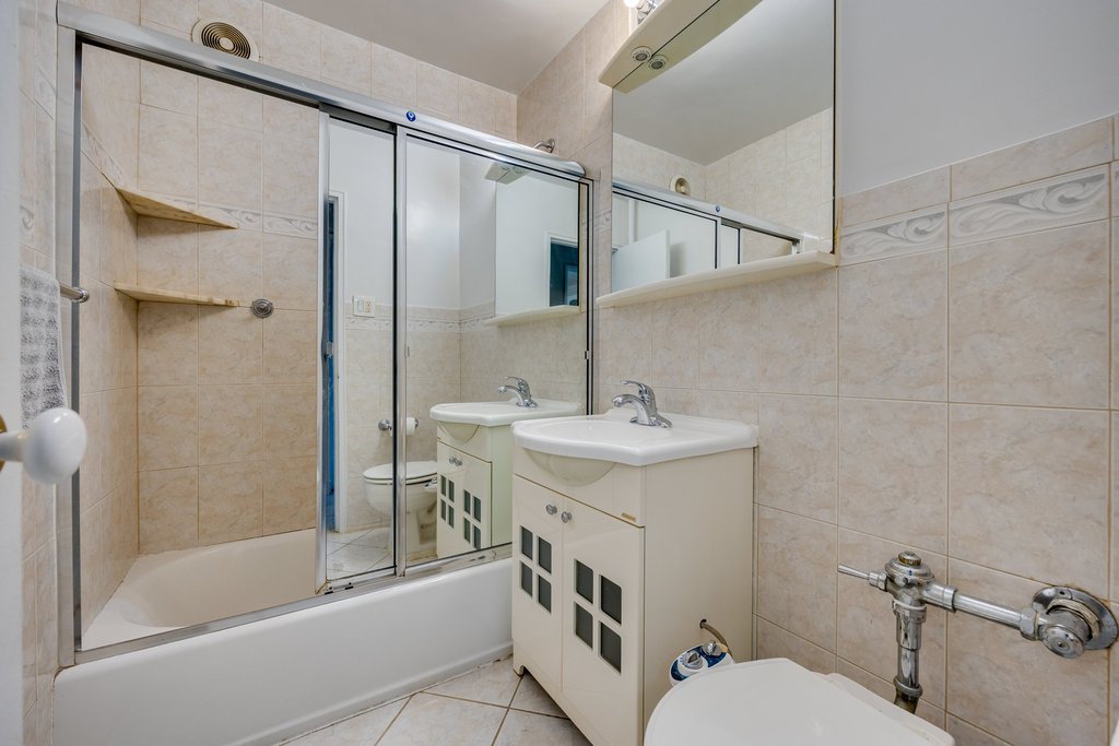 525 Ocean Parkway, Unit 4J photo 17