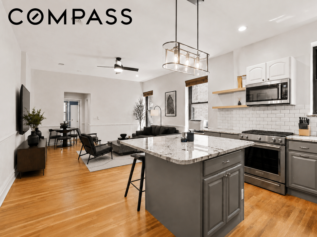 133 East 30th Street, Unit 3B photo 2