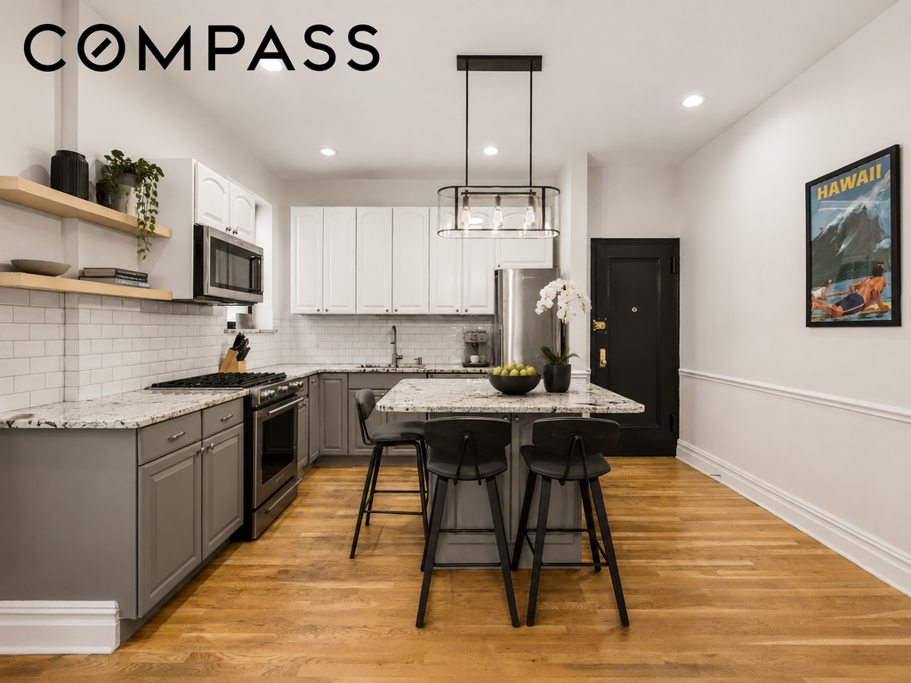 133 East 30th Street, Unit 3B photo 4