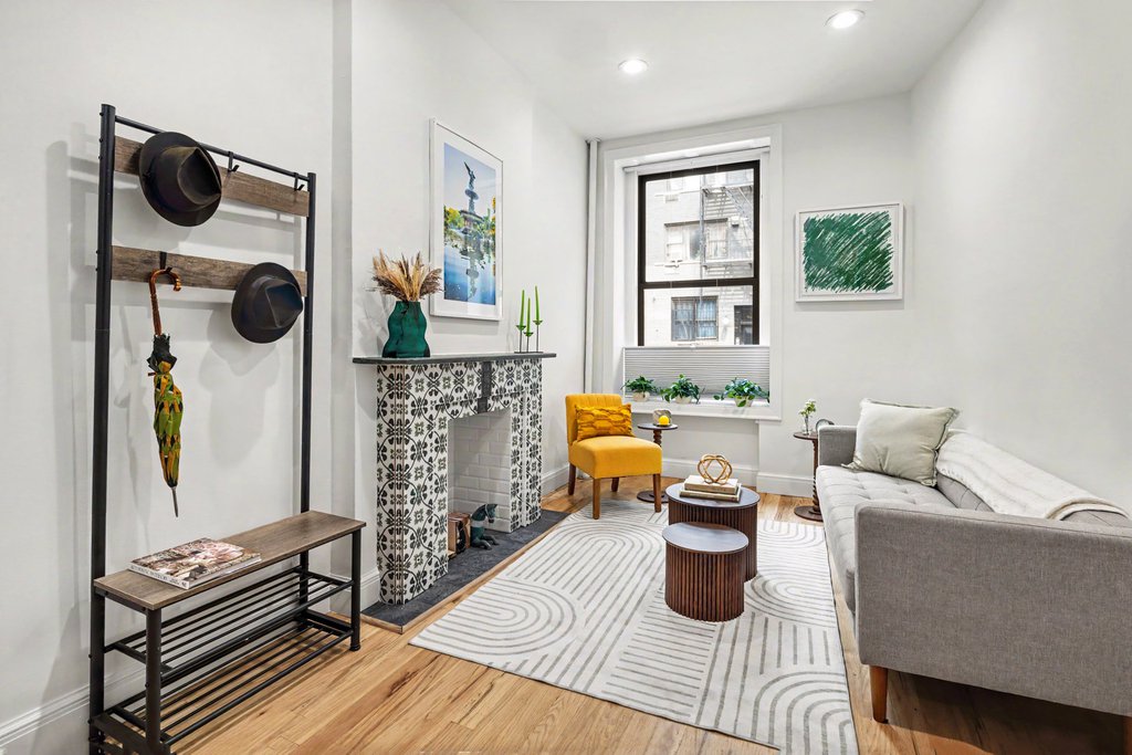 514 East 82nd Street, Unit 1W