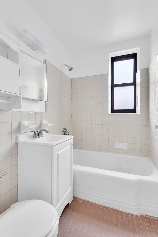 2830 Briggs Avenue, Unit 5B photo 10
