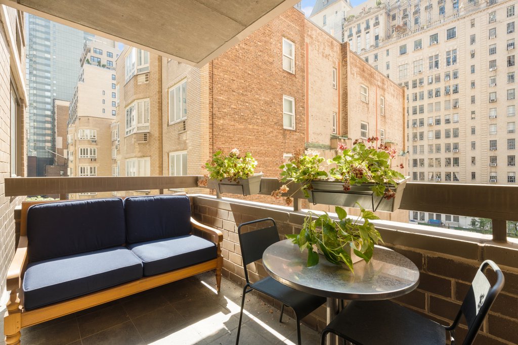 347 West 57th Street, Unit 6E photo 5