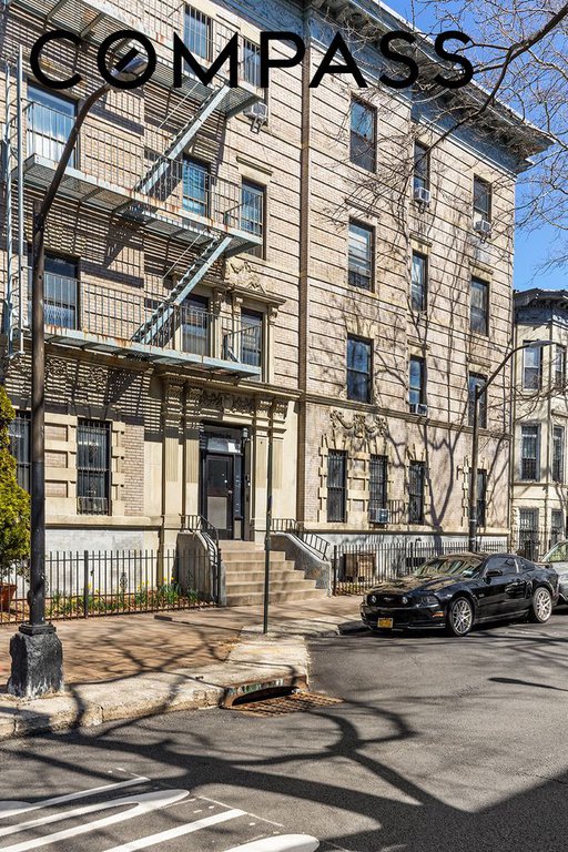 177 Kingston Avenue, Unit 4A photo 12