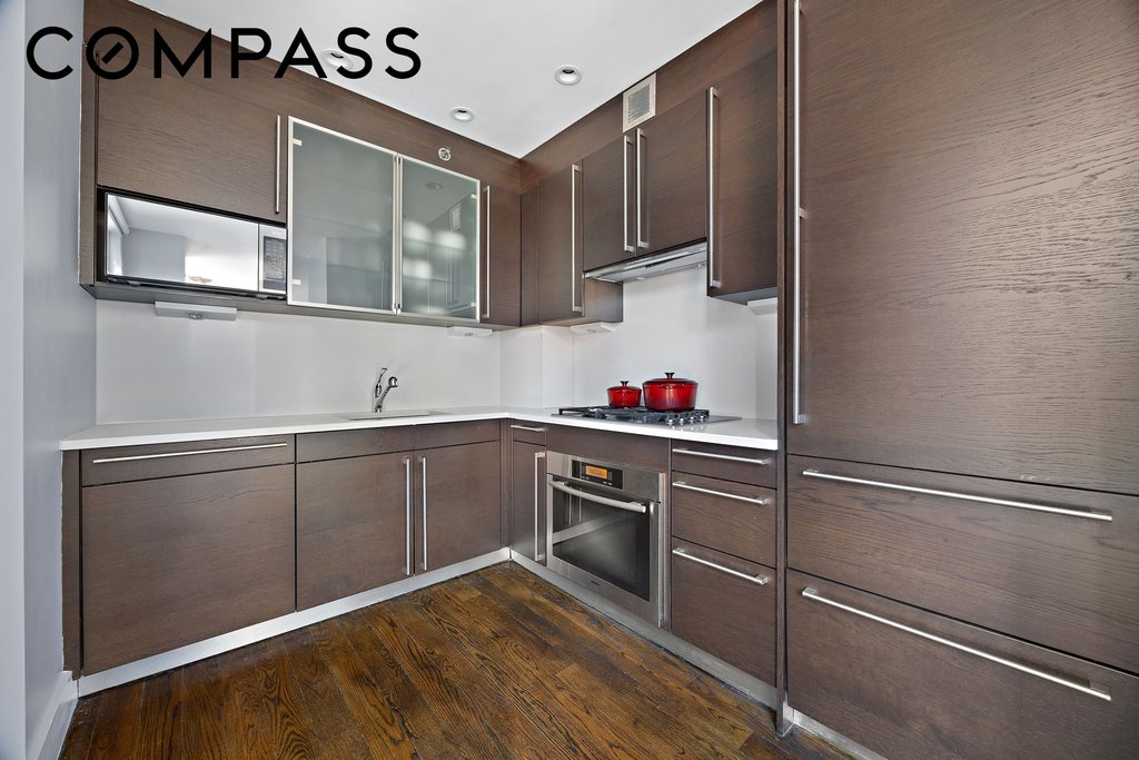 464 West 44th Street, Unit 6J