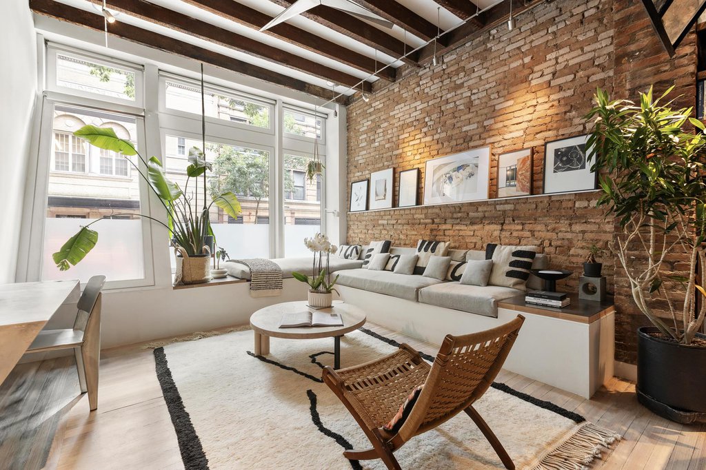 21 Bleecker Street, Unit 1W