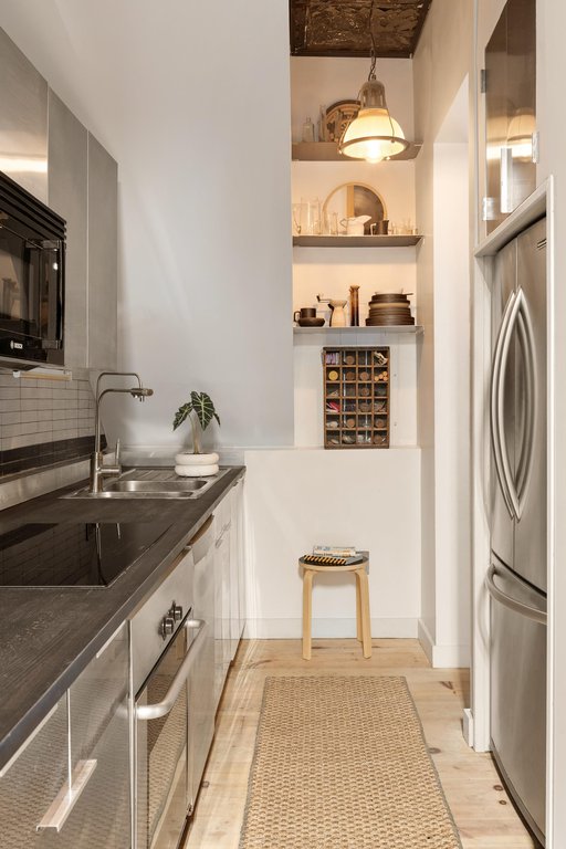 21 Bleecker Street, Unit 1W photo 6