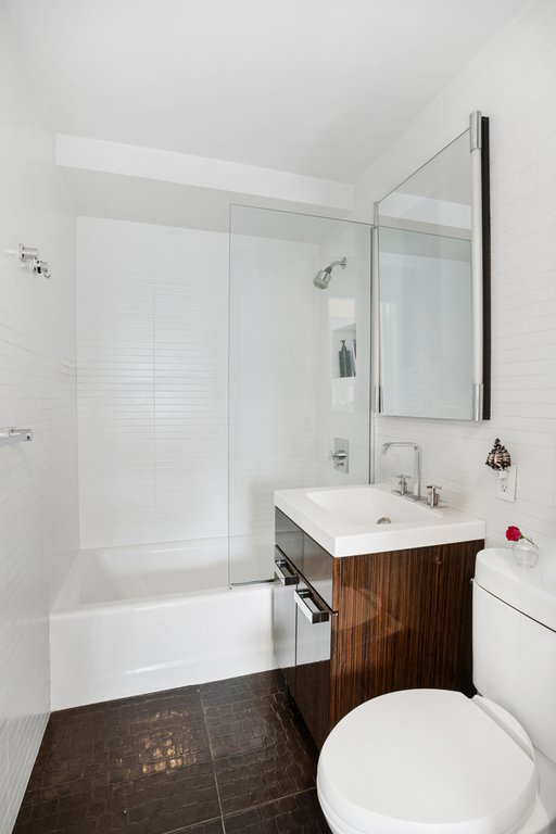 201 East 25th Street, Unit 10L photo 5