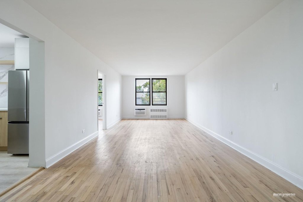 599 East 7th Street, Unit 3U photo 5