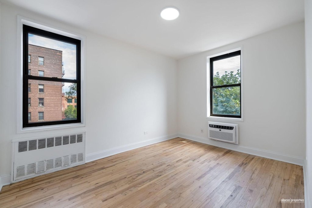 599 East 7th Street, Unit 3U photo 12