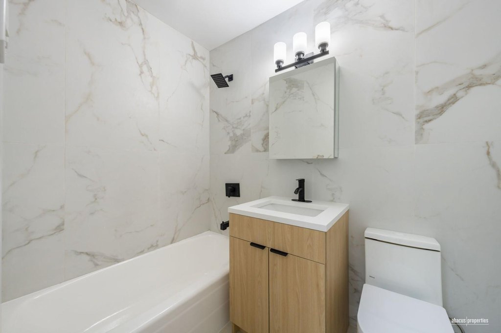 599 East 7th Street, Unit 3U photo 14