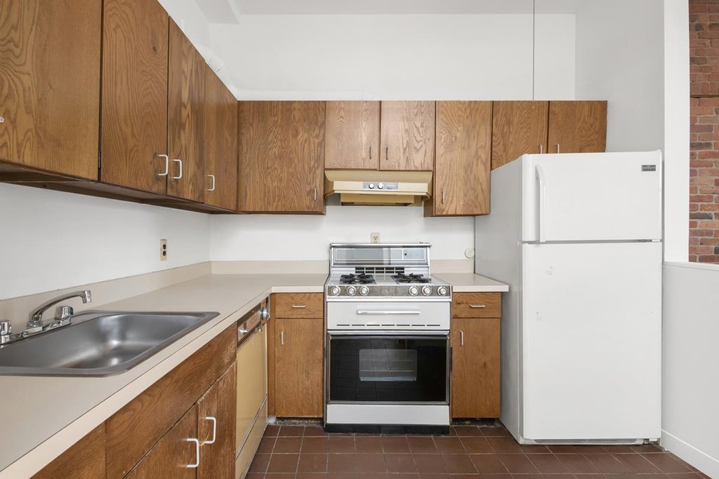 303 Mercer Street, Unit A602 photo 9