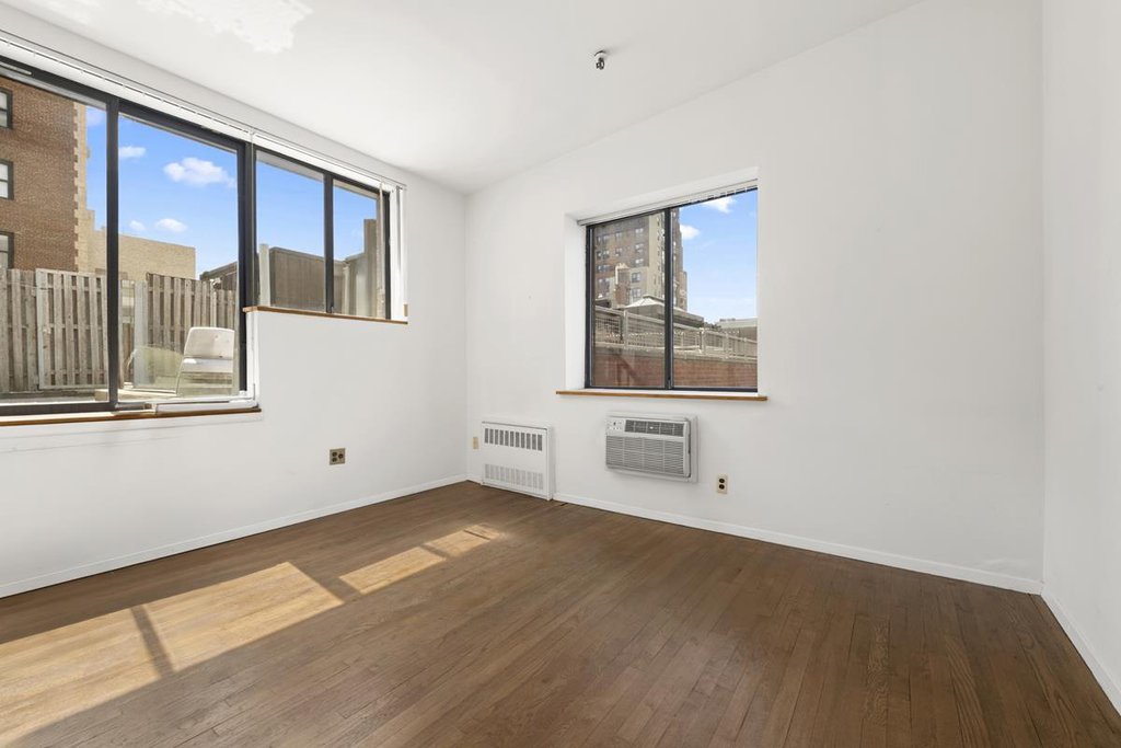303 Mercer Street, Unit A602 photo 15