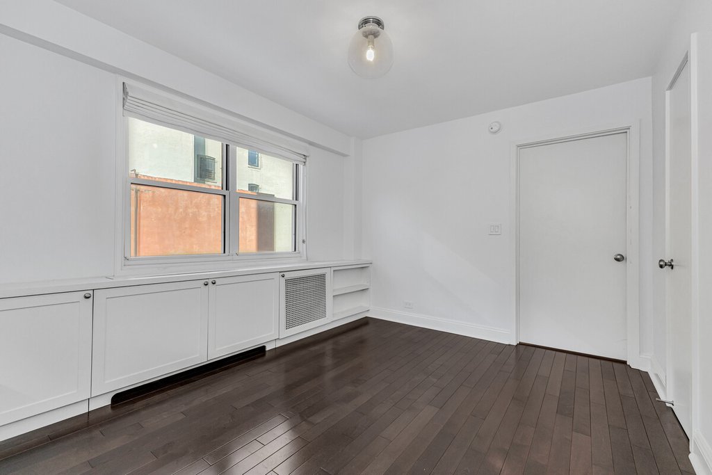 3 Sheridan Square, Unit 4D photo 2