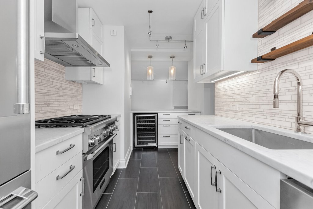 3 Sheridan Square, Unit 4D photo 5