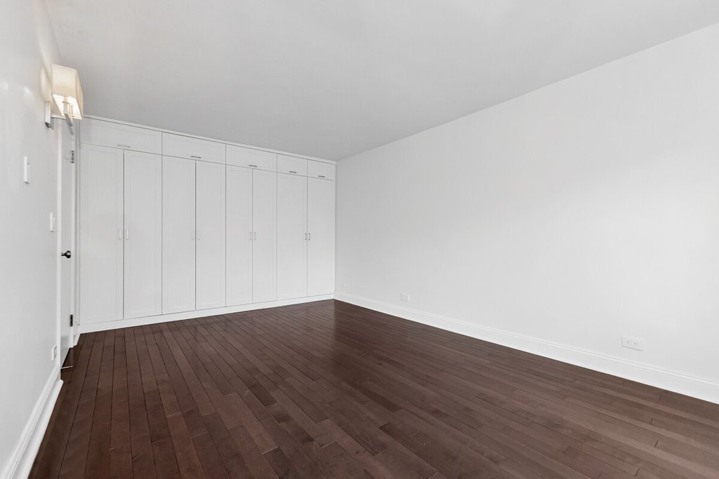 3 Sheridan Square, Unit 4D photo 6