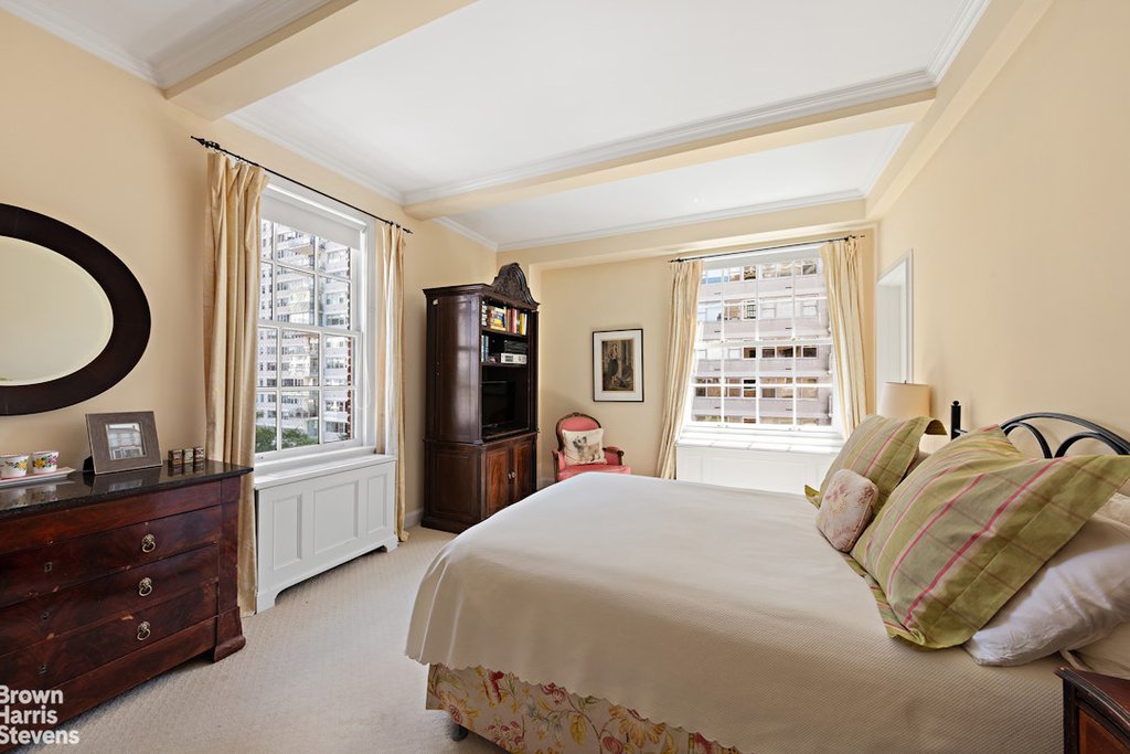 131 East 69th Street, Unit 7A photo 3