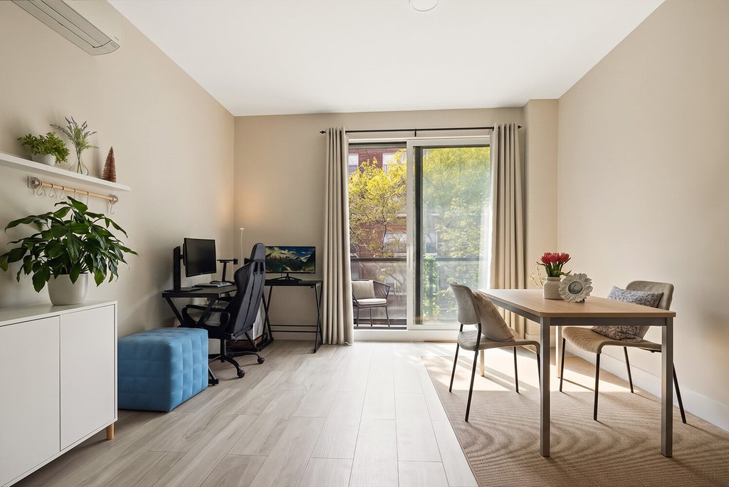 631 East 18th Street, Unit 3A photo 2