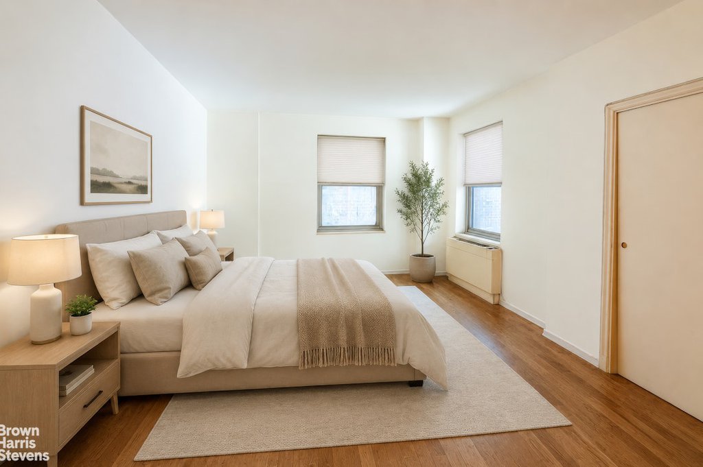 475 Park Avenue, Unit 9E photo 3