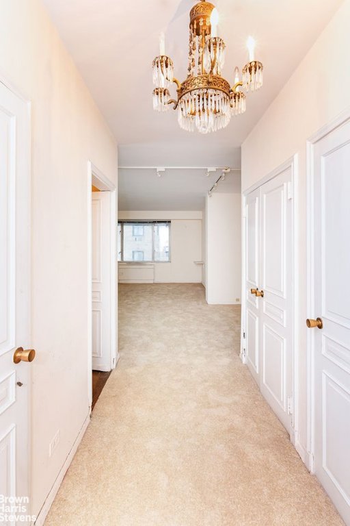 475 Park Avenue, Unit 9E photo 6
