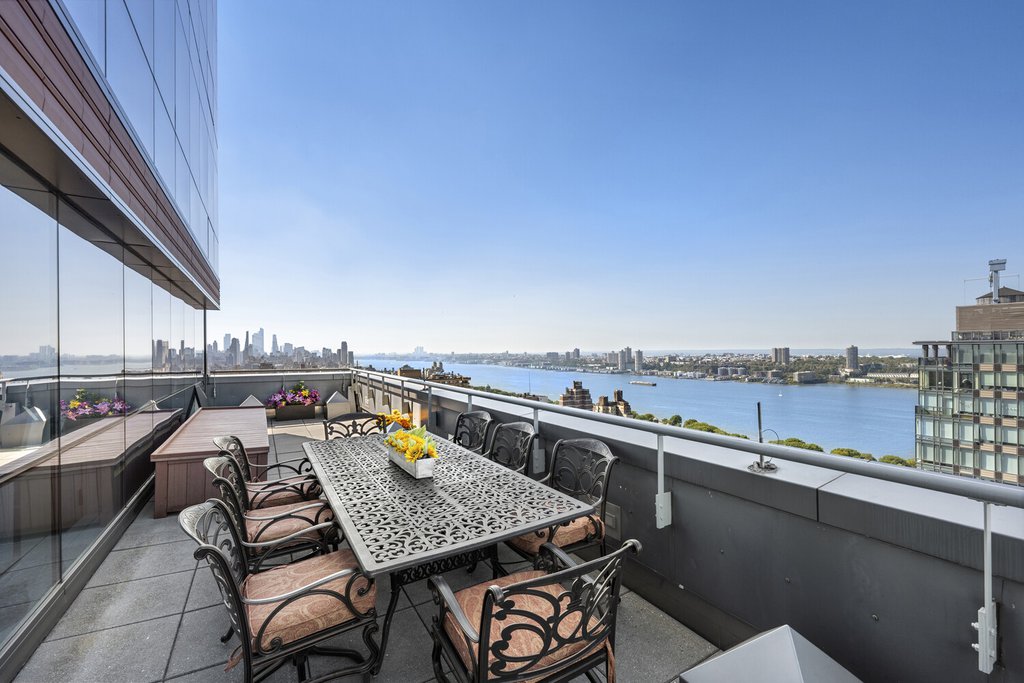 2628 Broadway, Unit 34FLOOR photo 11