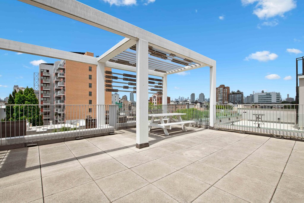 632 Lorimer Street, Unit 301 photo 9