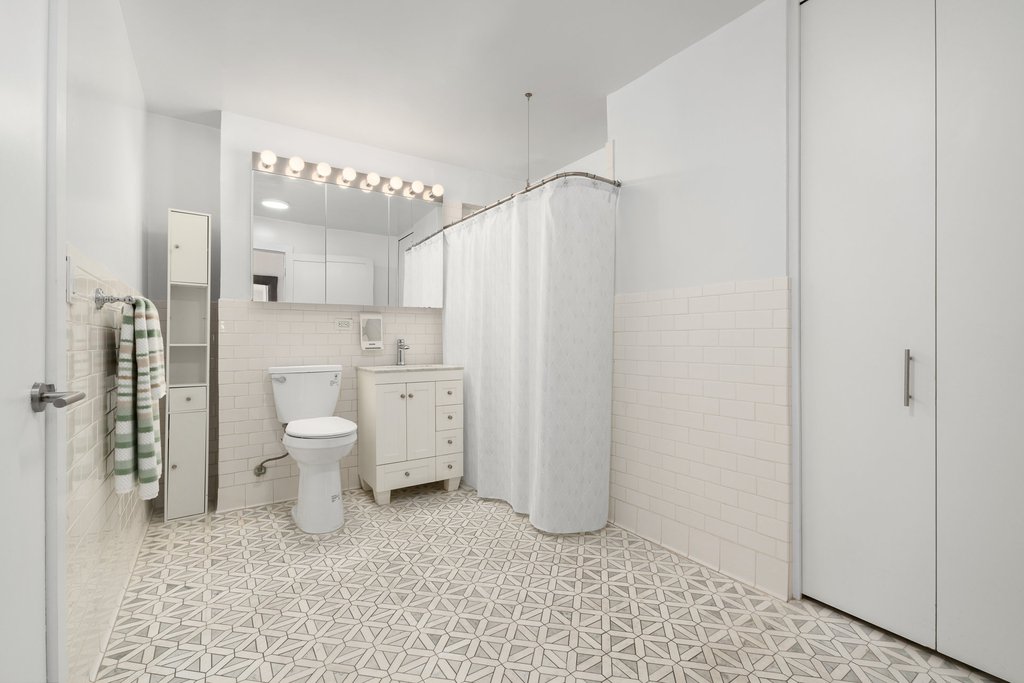 7 East 14th Street, Unit 409 photo 5