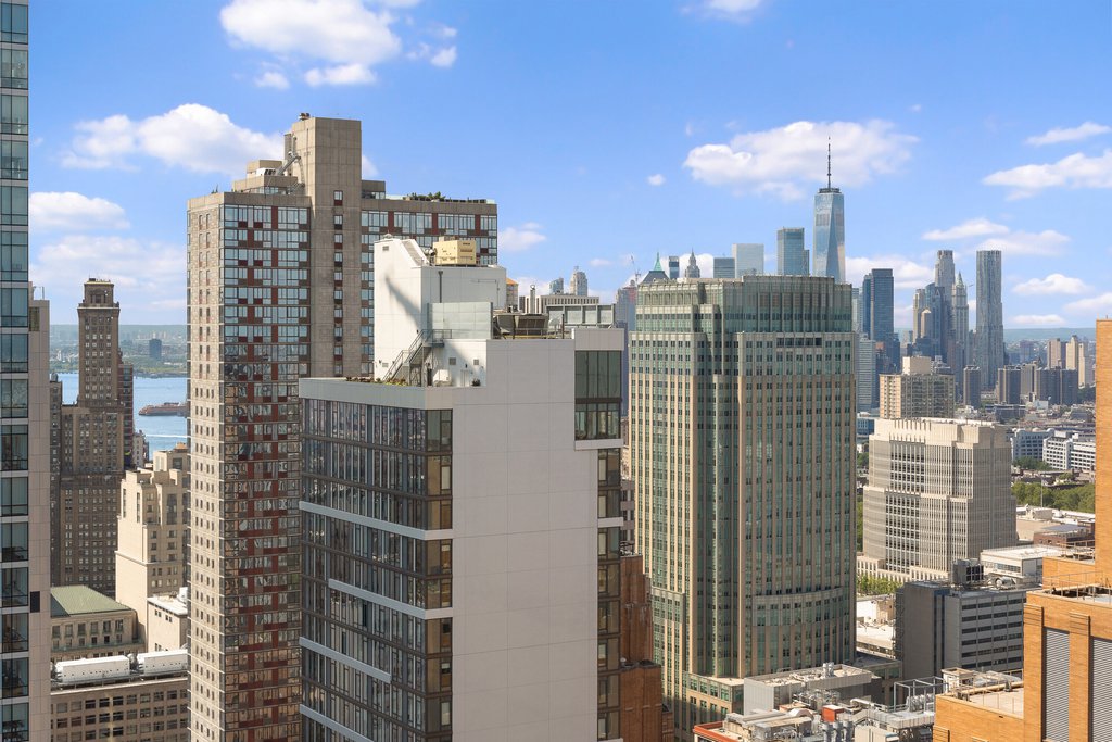1 City Point, Unit 43H photo 5