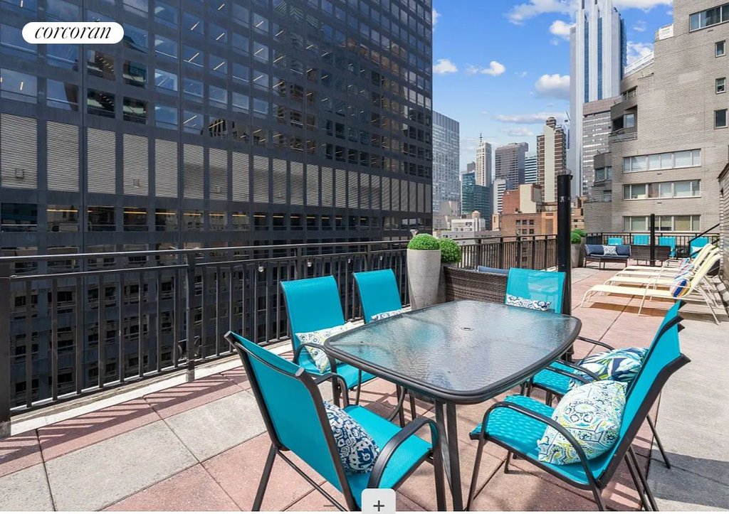 209 East 56th Street, Unit 9E photo 8