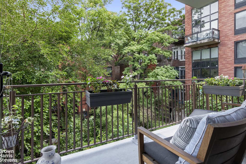 5 West 127th Street, Unit 3B photo 2