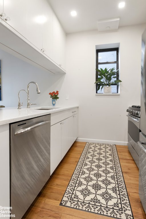 5 West 127th Street, Unit 3B photo 4