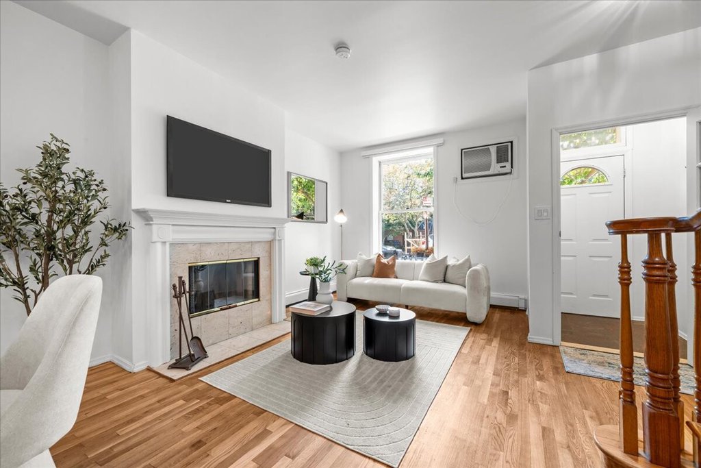 95 2nd Street – For Sale photo 3