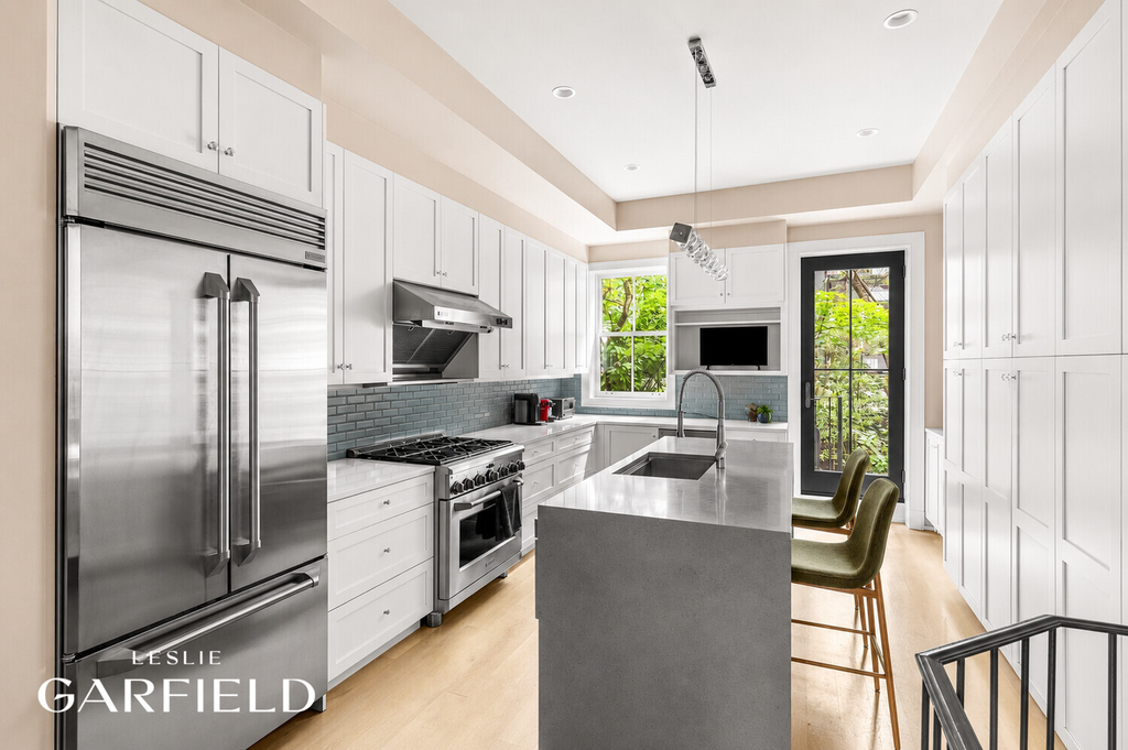119 East 26th Street – For Sale photo 5